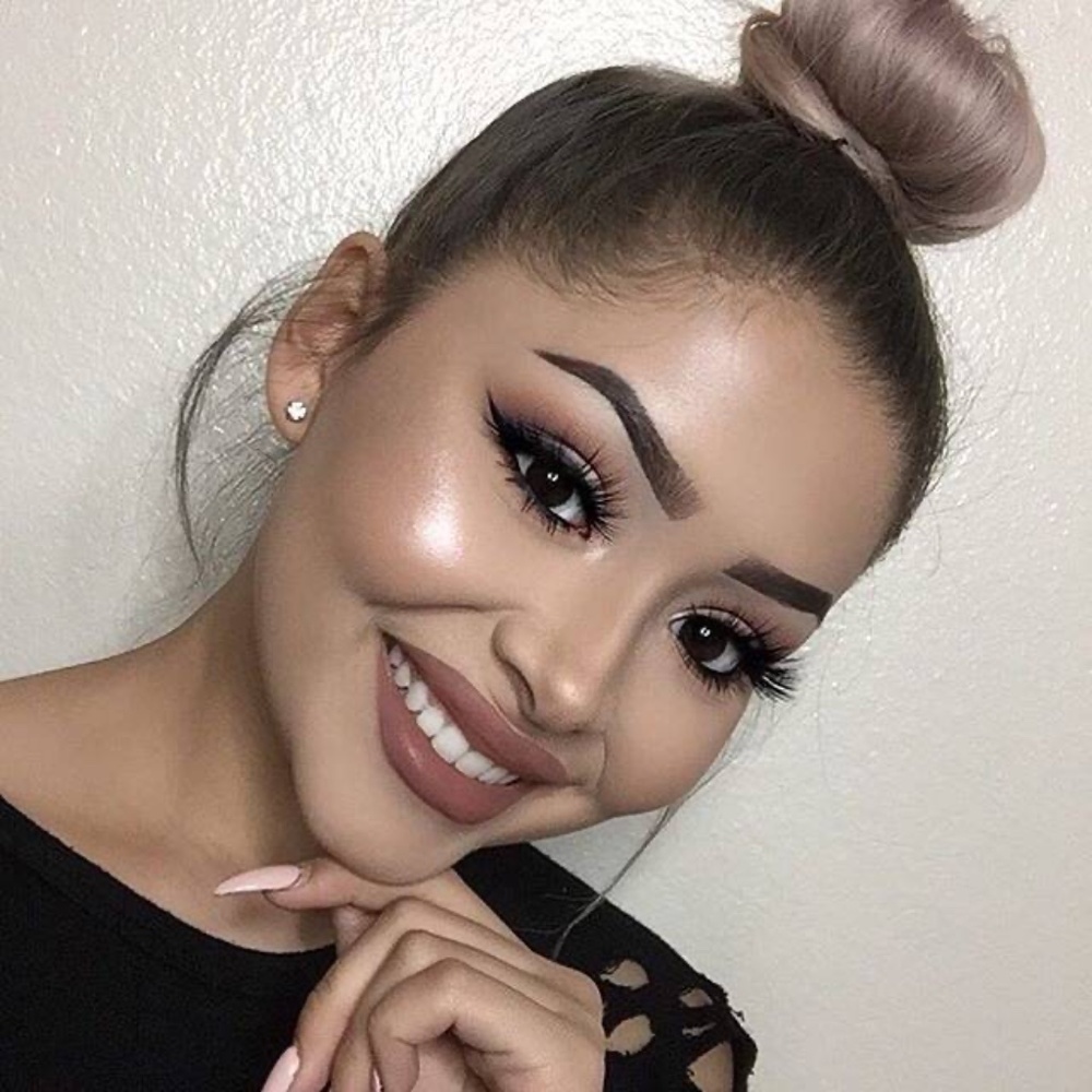 OFRA Highlighter in Rodeo Drive - Picture 8 of 16